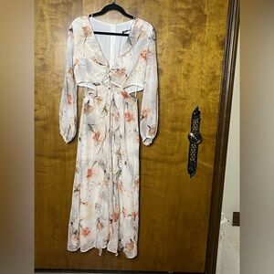 🌸 ZARA Floral Cut-Out Maxi Dress — NWT 🌸